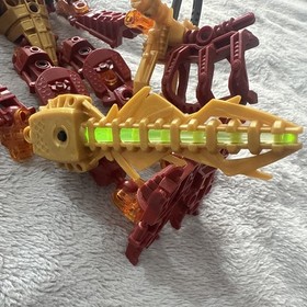 LEGO Bionicle Inika 8727  Toa Jaller Lights Up Weapon