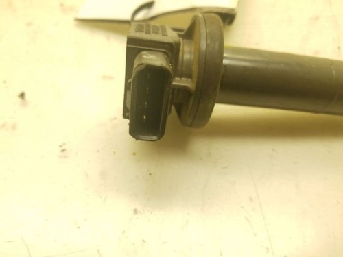 06-19 TOYOTA YARIS 1.5L IGNITION COIL - Picture 4 of 12