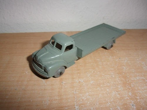 Vintage Dublo Dinky Toys Bedford Flat Bed Truck Lorry Gray READ