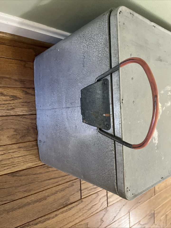 RARO Enfriador de Soda SQUIRT de Aluminio De Colección Cronstroms Mfg MN 22X 13X 12 1/4 🇺🇸 Foto 3 de 4