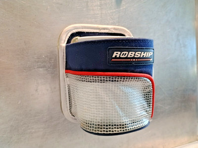 Robship Mug Holder RH Open Navyline, Suction cup RV mug holder Motor home