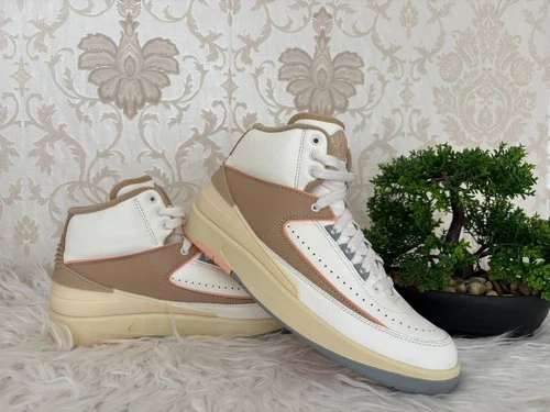 Damen Sneaker Turnschuhe Nike Air Jordan 2 Retro  Neu Gr.39