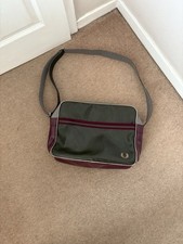 Men’s Burgundy & Green Fred Perry Classic Messenger Bag 