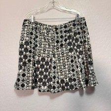 Athleta Black White Geometric Print Pleated Skirt Size 14