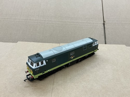Diesellokomotive Class 35 Hymek BR GRÜN R.2410 SPUR OO VON HORNBY FUNKTIONSTÜCHTIG! | Condition: Used