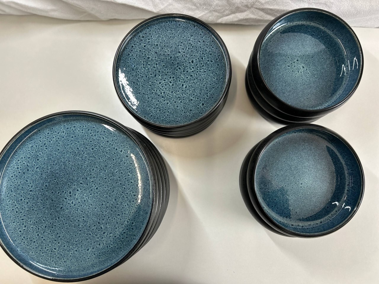 Moritz & Moritz SOLID 18-tlg Steinzeug Geschirr Set 6 Personen - Geschirrset 6 P