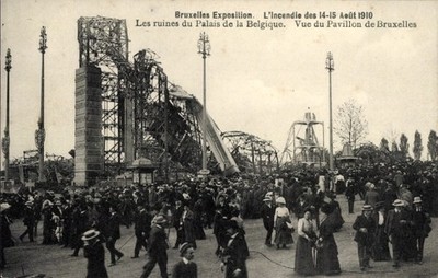 Ak Bruxelles Brüssel, Exposition 1910, L'Incendie des 14-15 Aout... - 4831812