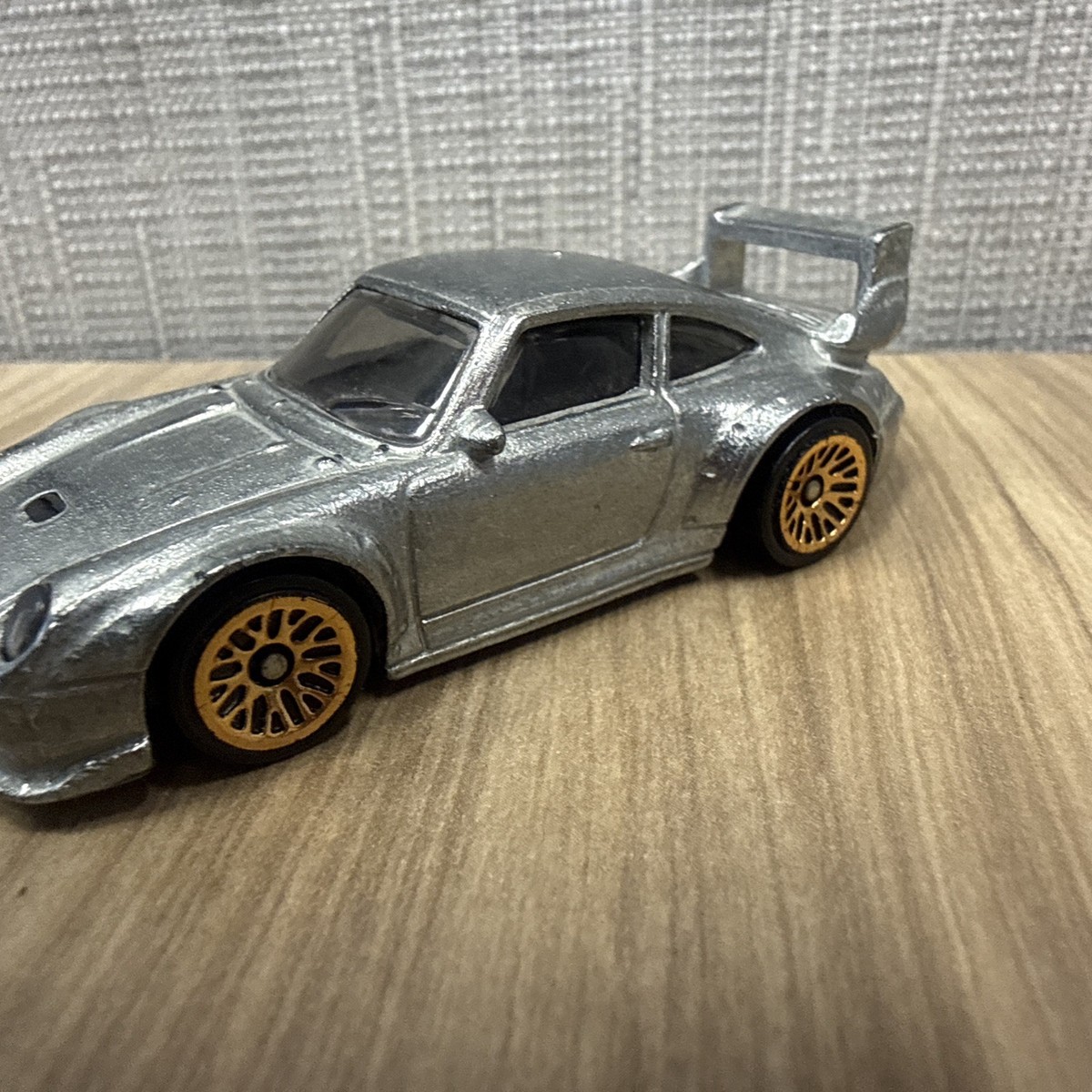 2017 Hot Wheels Factory Fresh 10/10 Porsche 993 GT2 - Zamac #10