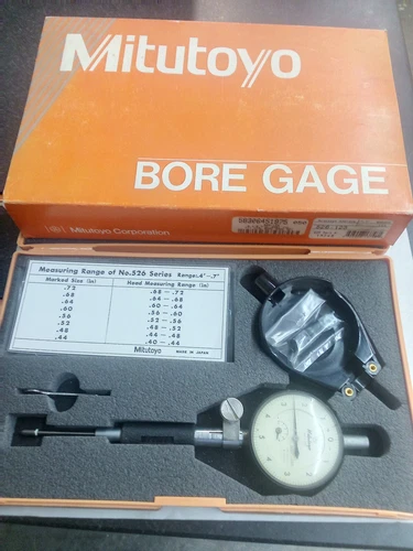 Mitutoyo 526-123 Bore Gage  (range .4" to .7")