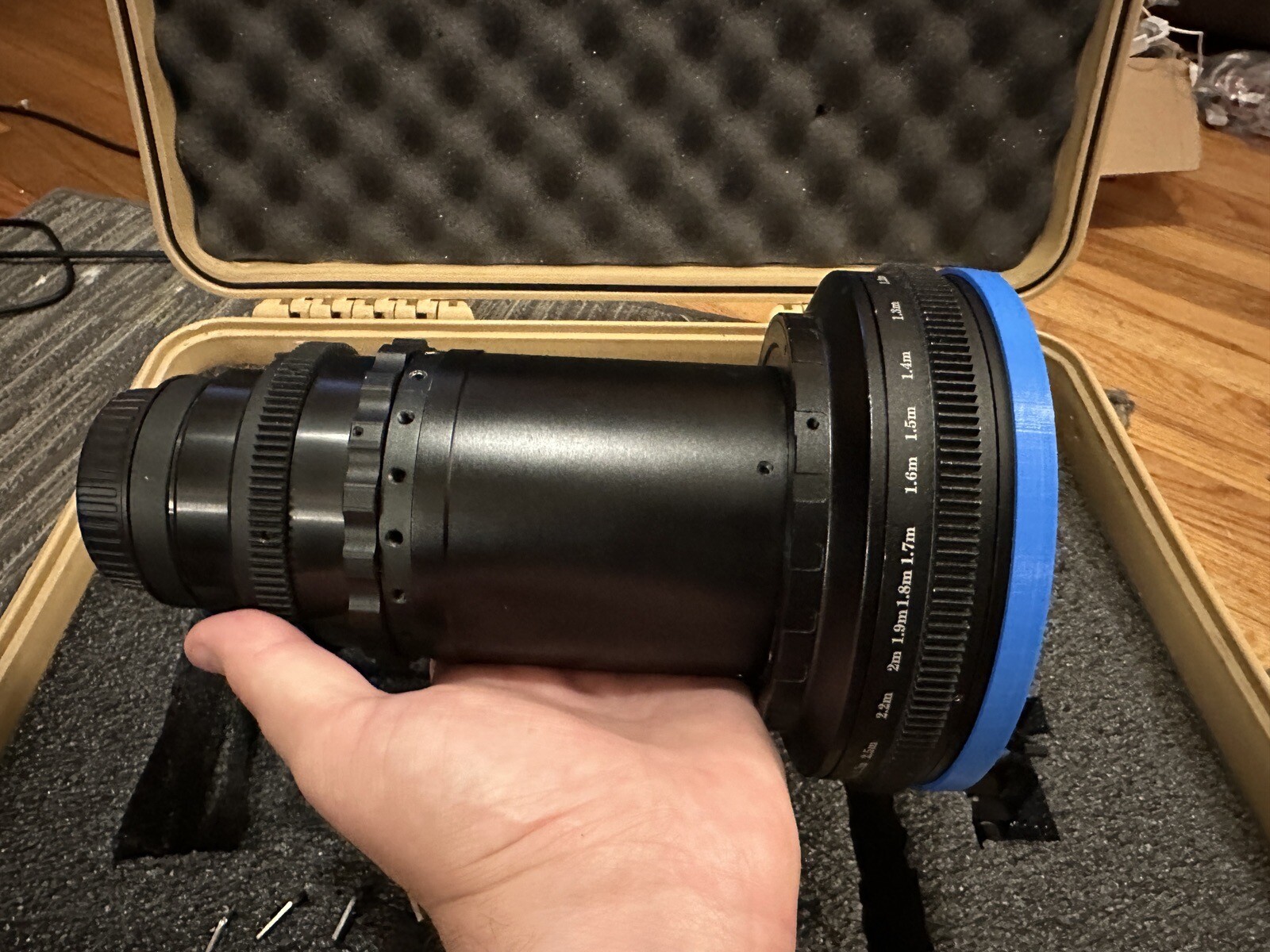 Objectif Anamorphique Schneider-Kreuznach Cinelux 35-70 Mm F/2 – Monture C