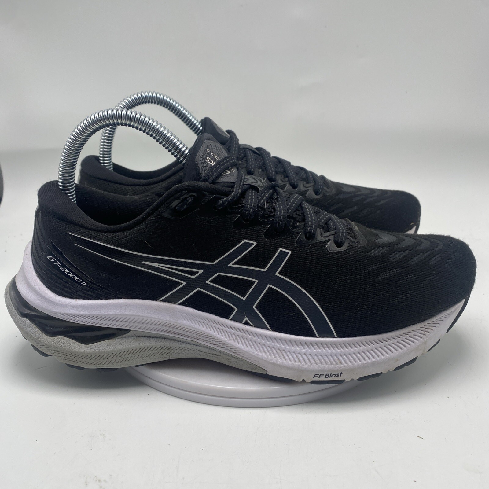 Asics Shoes Women Size 7 Wide GT 2000 11 Black White Athletic Road Running 3822