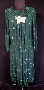 RARE-VINTAGE-1920-039-S-ORNATE-FRENCH-GREEN-FLORAL-SILK-amp-RAYON-DRESS-SIZE-16-18
