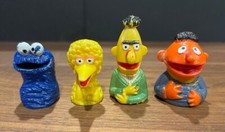 Big Bird, Cookie Monster, Ernie, Bert Plastic 70s Muppet Sesame Street Hong Kong