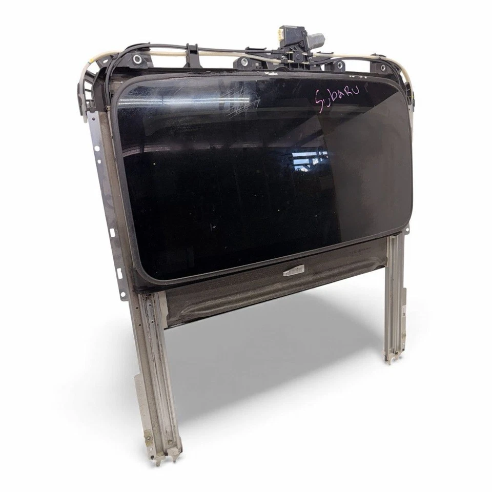 Subaru Legacy Outback Wagon 2015-2018 techo corredizo montaje de vidrio 10656434 Foto 3 de 4