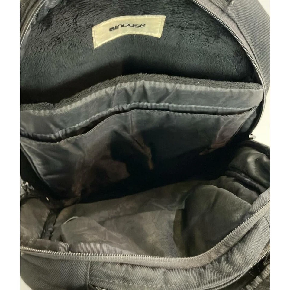 Incasease Backpack 36.4l Men's Damage Details Partially Damaged Zipper I am 0a5 - Image 3 of 4