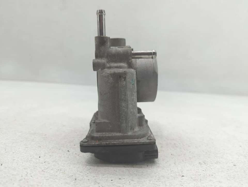 2010-2022 Toyota Prius Throttle Body KWYQR - Image 4 of 4