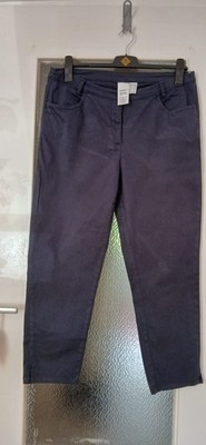 Schöne marinefarbene Hose von Aproductz (Heine?), Gr. 23 (46 Kurzgröße)
