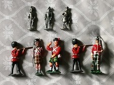 BRITAINS HOLLOWCAST BRITISH INFANTRY 1815 - SCOTTISH TOY SOLDIERS Lot