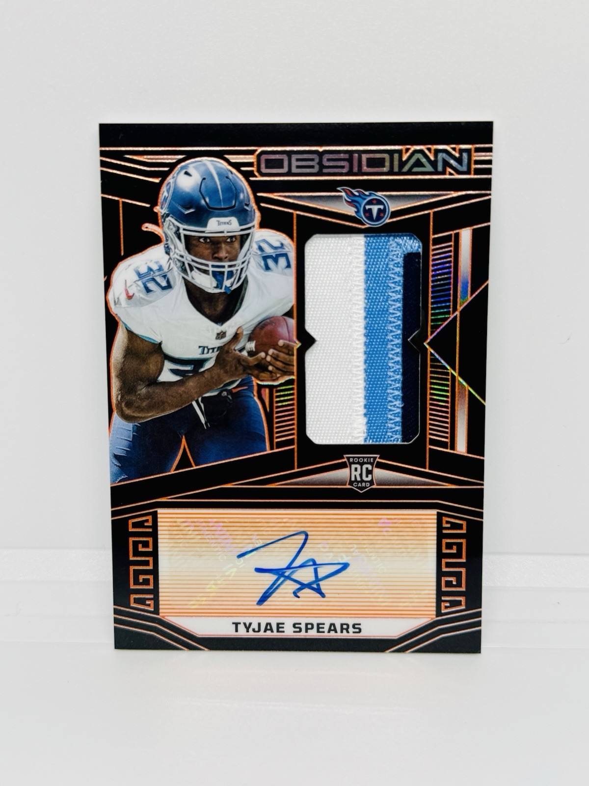 2023 Obsidian TYJAE SPEARS Rookie Electric Etch Orange Patch Auto /49 Titans RPA