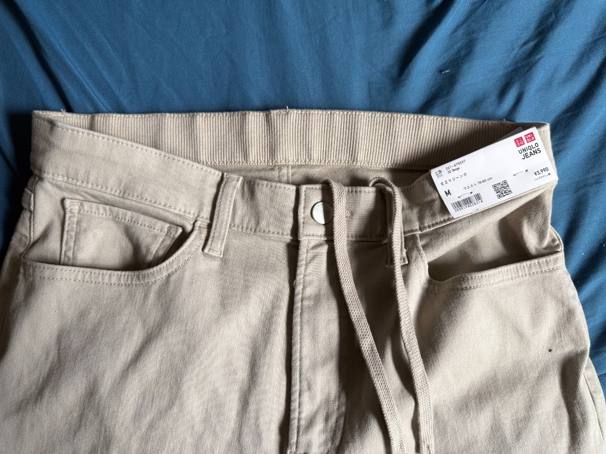 Uniqlo Ezy Ultra Stretch Jeans MEDIUM Japanese Sizing Slim