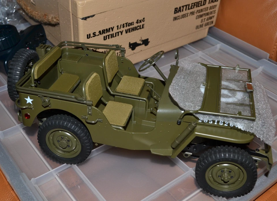 ROC Hobby 1941 MB Scaler Jeep Willys Replica 1/12th RC Car FMMROC009RTR - NICE! - Image 4 of 4