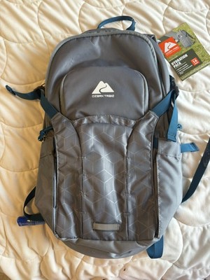 OZARK TRAIL 14L Ultra Lightweight Hydration Backpack