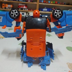 Robocar Poli Tobot W Anti-Inflammation Toy Robot Figure