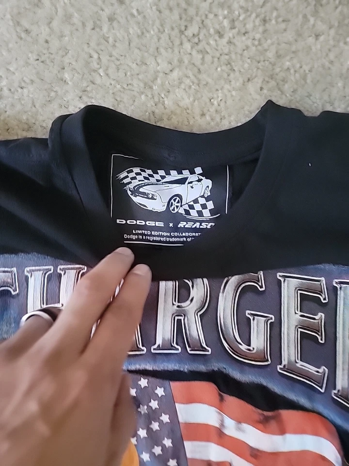 (Dodge X Reason) American Flag Eagle Dodge Charger Camiseta Gráfica/Talla L/Hombres Nueva Foto 3 de 3