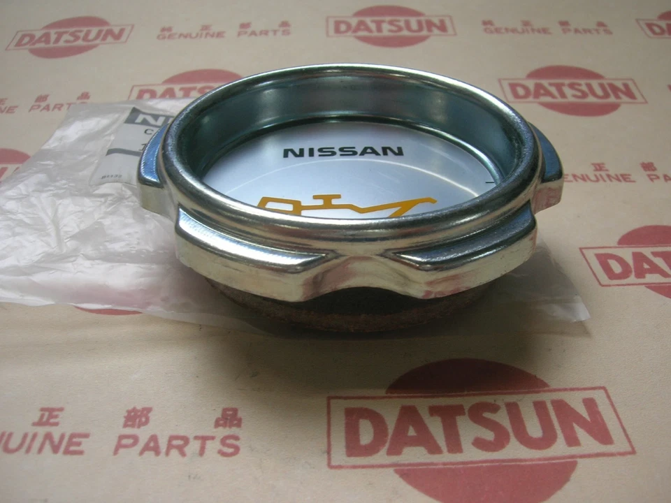 Tapa de llenado de aceite DATSUN 1200 Ute últimos modelos (se adapta a Nissan B10 B110 B120 B210 B310) Foto 4 de 4