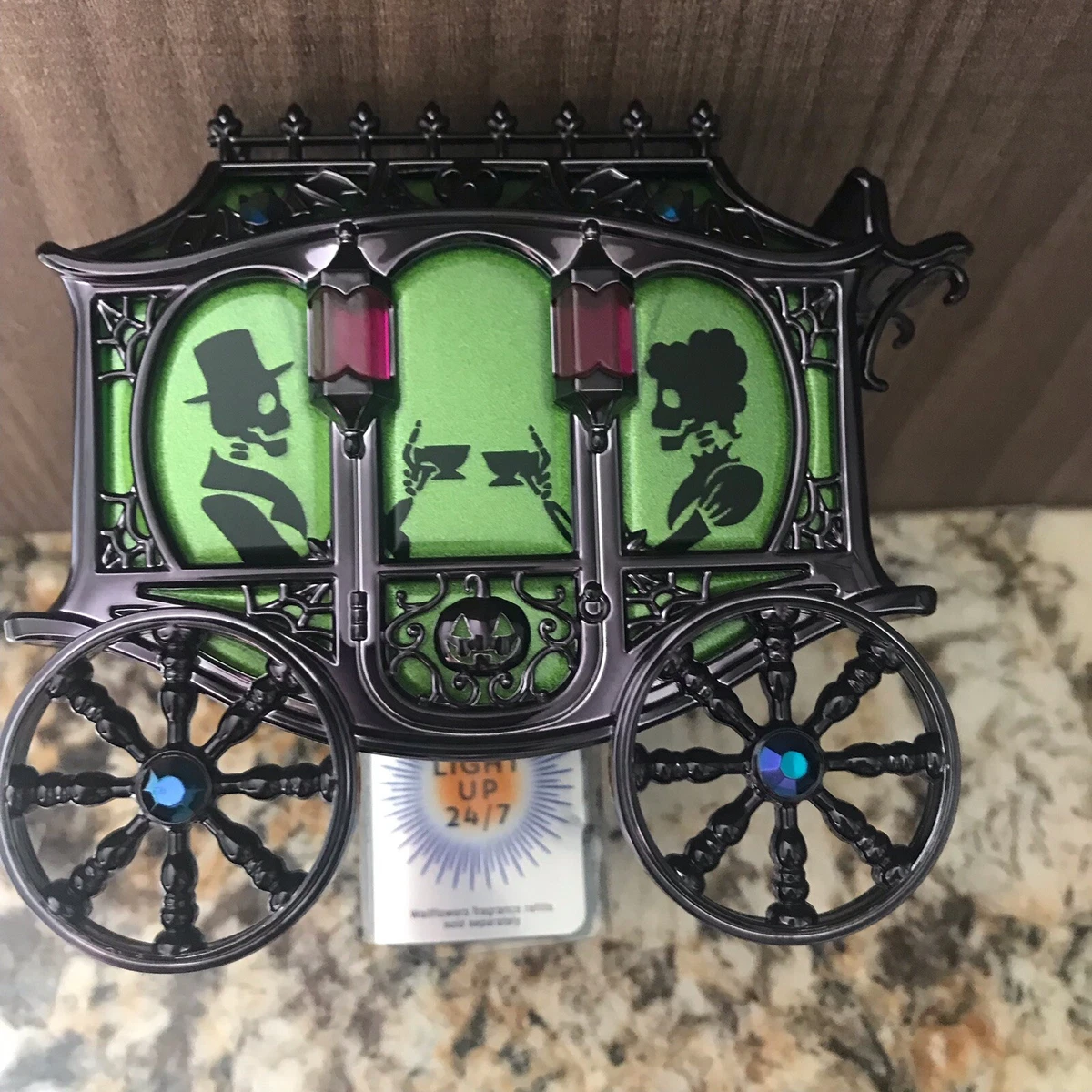 Bath & Body Works 2023 Haunted Halloween Carriage Candle Holder Bundle