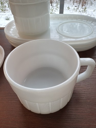 4 VTG Federal Milk Glass Luncheon Soup & Sandwich Snack Set Cups Plates Mug - Picture 3 of 8