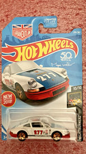 2018 Hot Wheels: ‘71 Porsche 911 White/Blue 235/365 FKB02 (HW795)