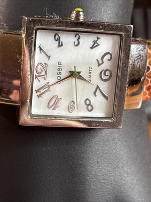 HW116 Ladies GOSSIP Square Shaped SS Bangle Watch New Battery