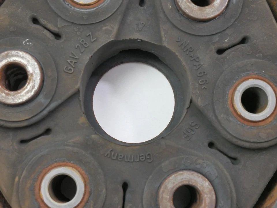 Acoplamiento de eje de transmisión 2008 Golf R32 MK5 Q3 A3 Tiguan CC - genuino - 1K0 521 307 A Foto 4 de 4