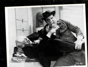 SUPER RARE!! 8X10 1950s ORIGINAL ROBERT CUMMINGS AND MAN MOVIE SCENE PHOTO!!