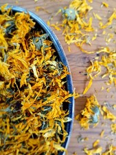 ORGANIC Calendula flowers, dried Marigold locally grown Calendula officinalis