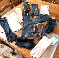 VTG WOMENS GLOVES LOT OF 12 VARIOUS MATERIAL, COLORS AND BRANDS SIZE 6,6 1/2 7