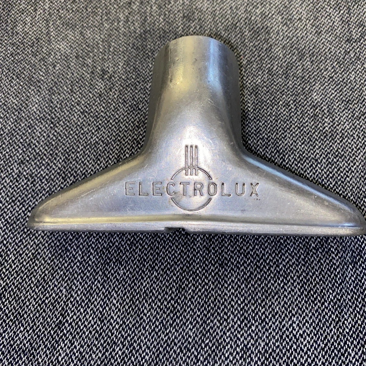 Grille D'aération Grise Pour Aspirateur Electrolux Z600 – Pièce Neuve D'origine (n°115222424)