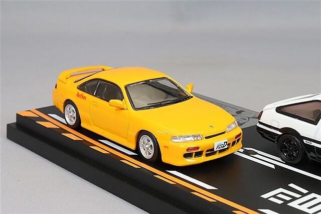 Modeler's 1:64 Vol.19 Initial D set AE86 White + S14 Yellow