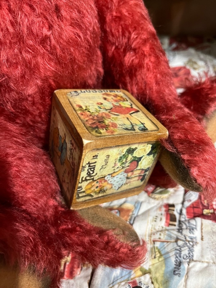 Heidi Steiner 17" Red Mohair Artist Bear Signed Vintage Hat Memory Box