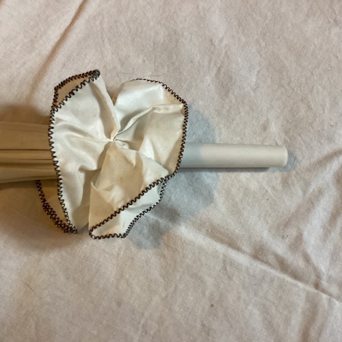 Ombrello Vera Neumann vintage bianco arruffato nylon made USA 35" manico legno - Foto 3 di 12