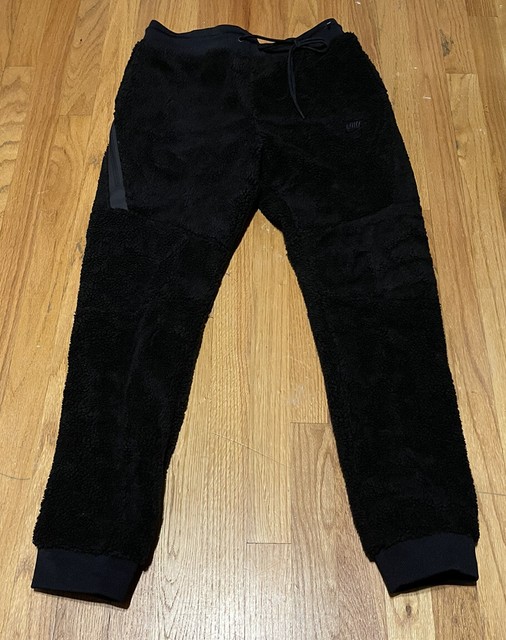 nike tech icon sherpa