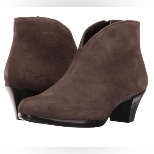 MUNRO Robyn Brown Suede Bootie Ankle Boots Zip $224 Size 12 WW