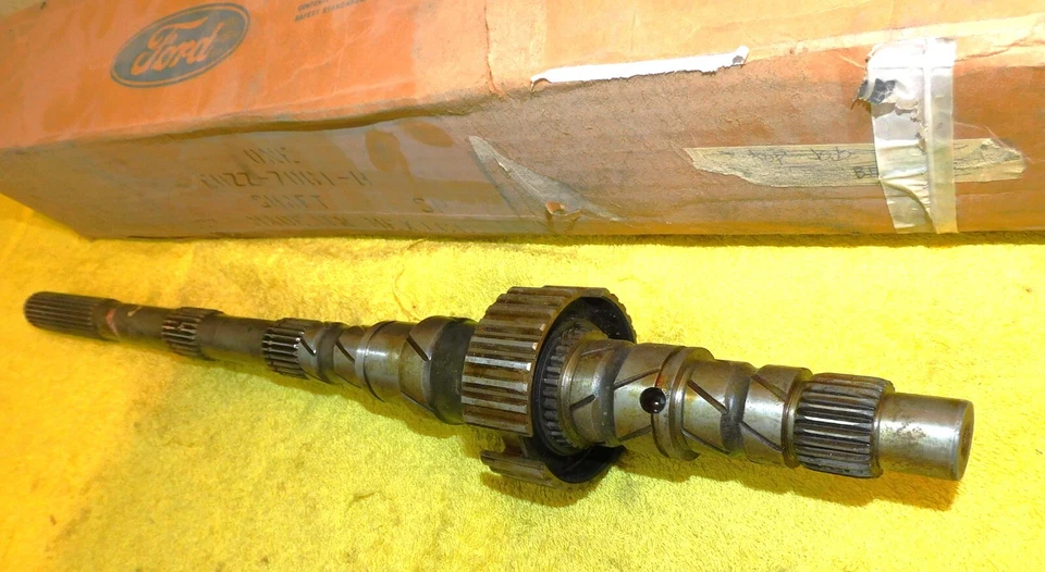 1980 Ford Mustang Mercury Capri NOS 2.3L 4-CYL 4-SPEED MANUAL TRANSMISSION SHAFT - Image 2 of 4