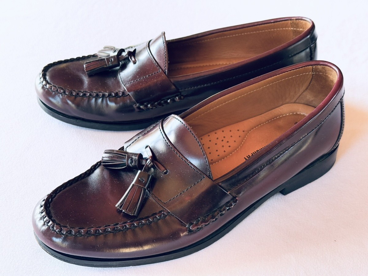 Johnston Murphy men's burgundy Hayes tassel loafers size W
