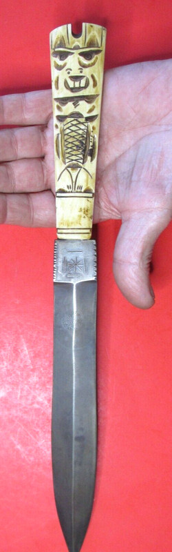 ENGRAVED BONE NW COAST SPEAR POINT KNIFE CARVED LEG INUIT ANTIQUE MARKED CEREMON