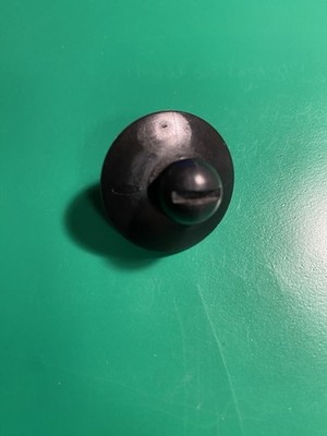 VW Golf 2 GT GTI 16V G60 Stopfen Druckknopf Innenraumteppich Fahrerseite Schwarz