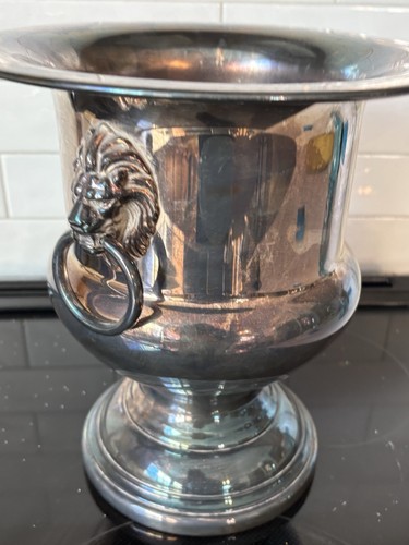 Vintage Wallace Silverplate Lion Head Champagne / Ice Bucket #2443