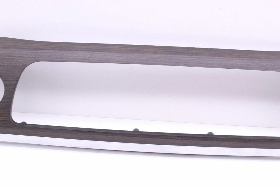 2011 BMW 535i Sedan 3 Gas Turbo Dashboard Trim OEM Used - Imagem 3 de 4