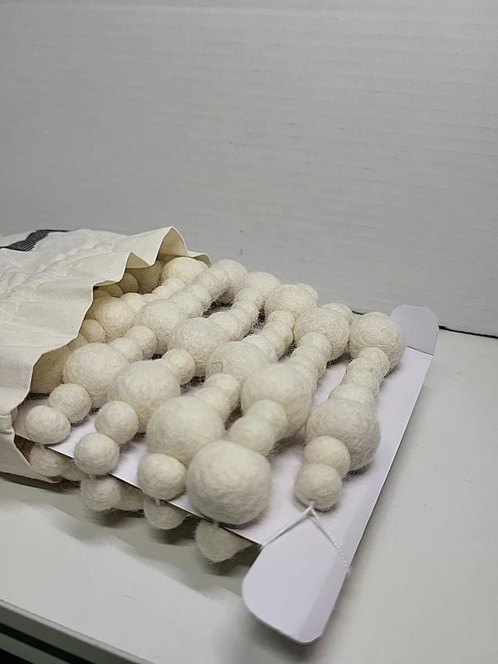 New doTERRA DIFFUSING GARLAND 9’ Organic Wool Made In Nepal Ivory In Bag W/ Tag - Image 4 of 4